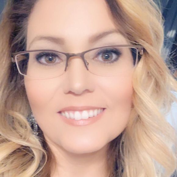 Meet your Posher, Theresa - Picture 1 of 1